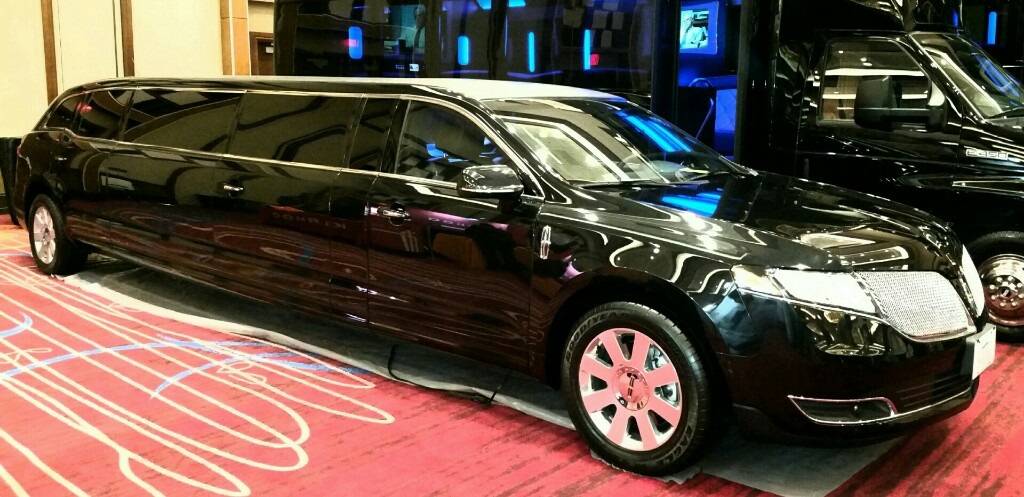 Haines City Lincoln MKT Limo 